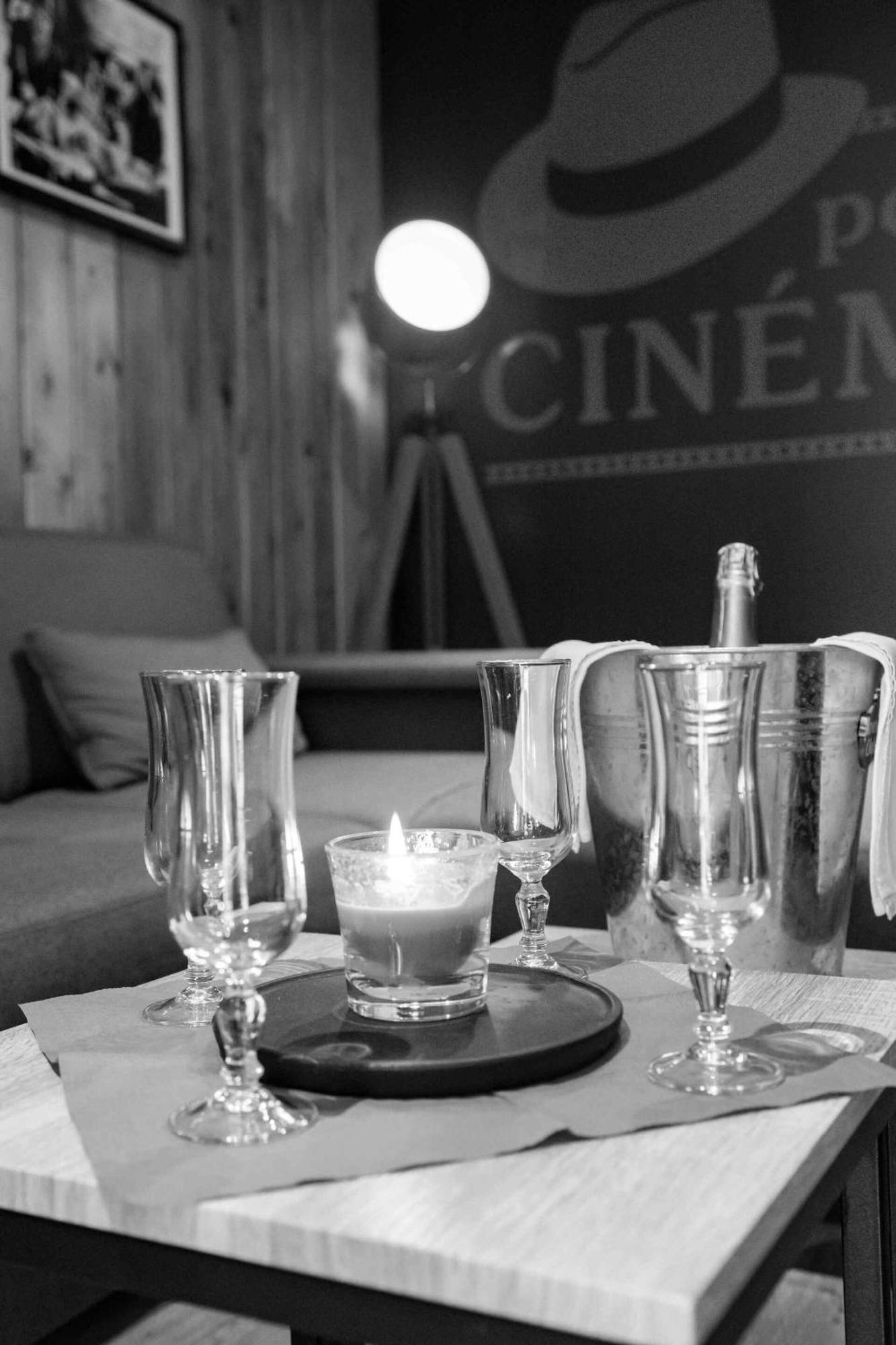 CHALET CINEMA A LA FLECHE DES BELLES OUVRIERES zoo Clermont-Creans Extérieur photo